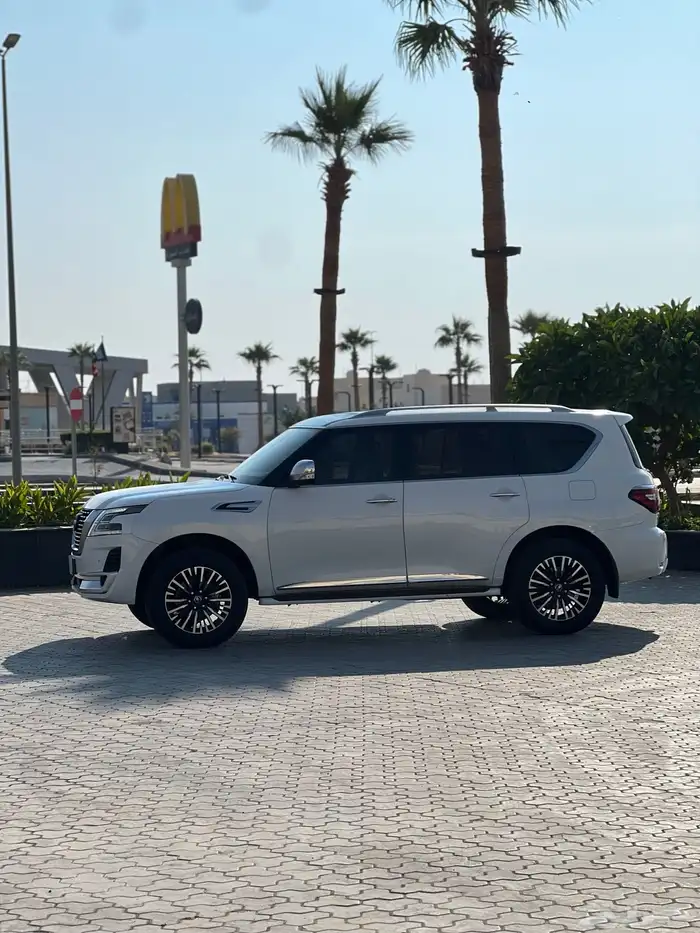 للبيع باترول 2020 SE 1