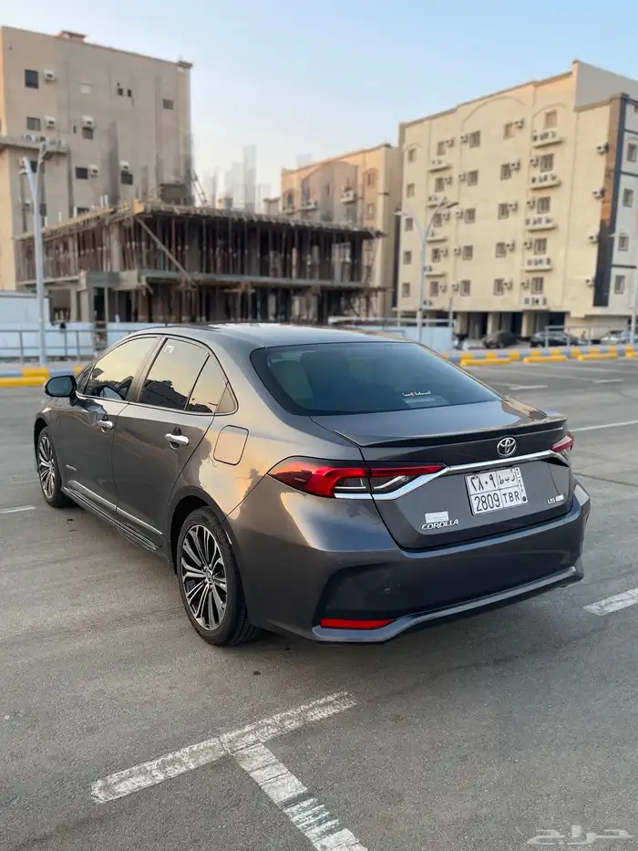 تويوتا كورلا 2022 فل كامل ممشى قليل 6