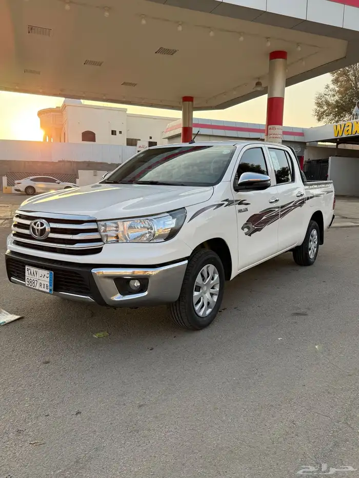 هايلوكس2023بنزين 0