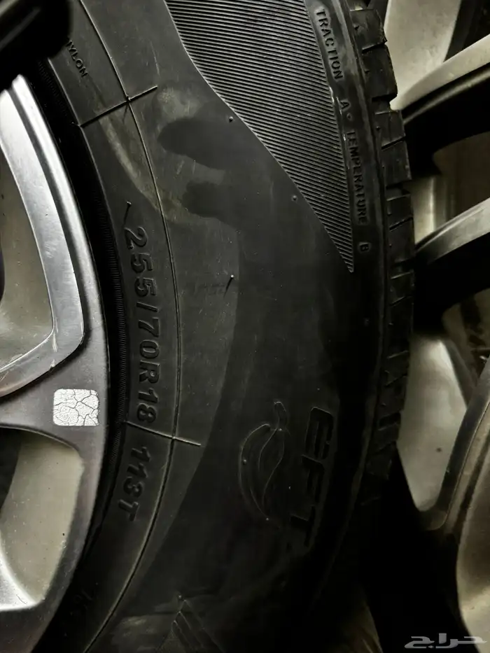 جنوط وكالة موبار مع كفرات 255 70 18 نظيفة جدا 4