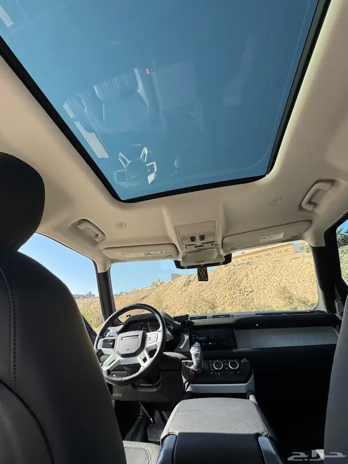 للبيع ديفندر SE موديل 2020 ماشي 70 الف كندا 14