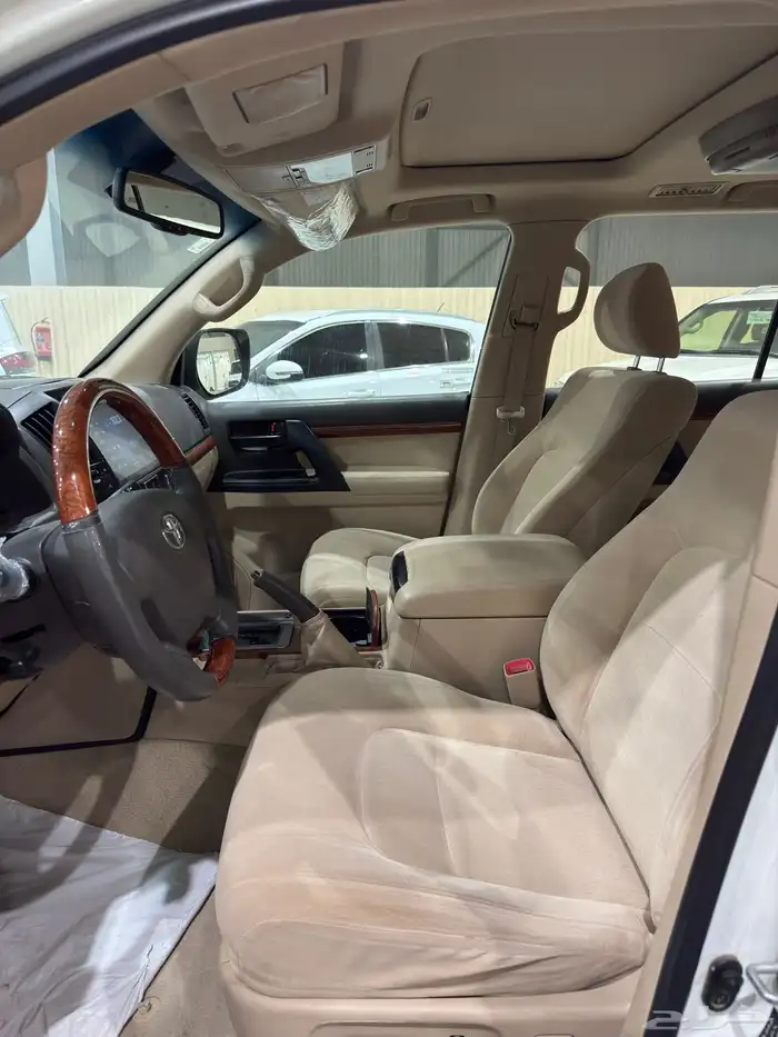 تويوتا لاندكروزر جكسار 2014 فل كامل V8 سرندل سعودي 20