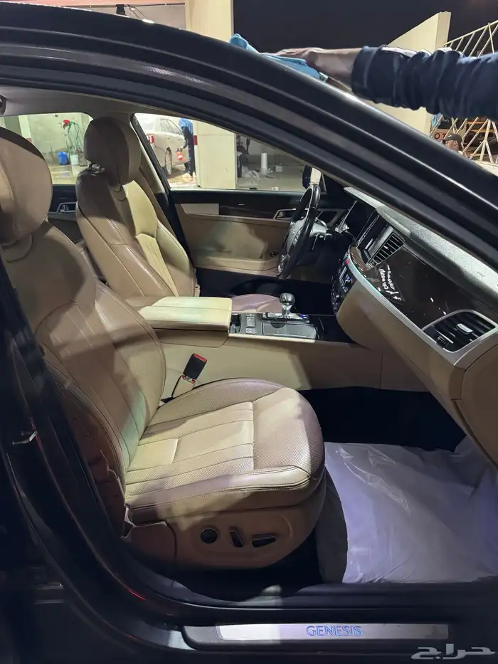 للبيع جنسس 2018 9