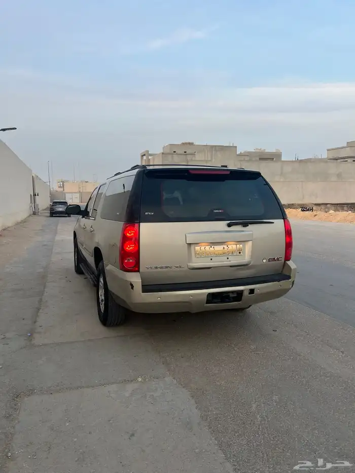 للبيع يوكن XL 8