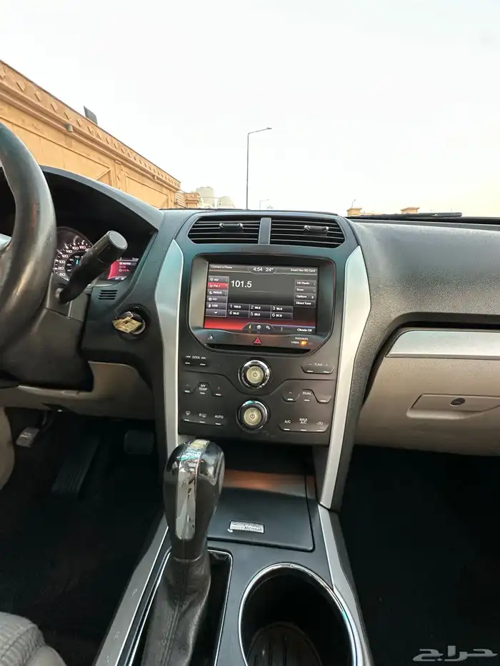 فورد اكسبلورر XLT 2013 فل كامل نظيف للبيع 14
