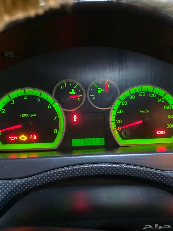 افيو 2008 للبيع ابيض الممشى 300 الف 4