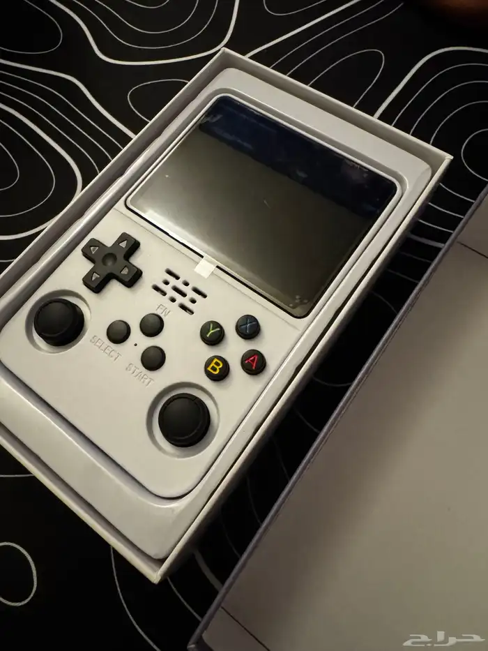 جهاز العاب R36S 0