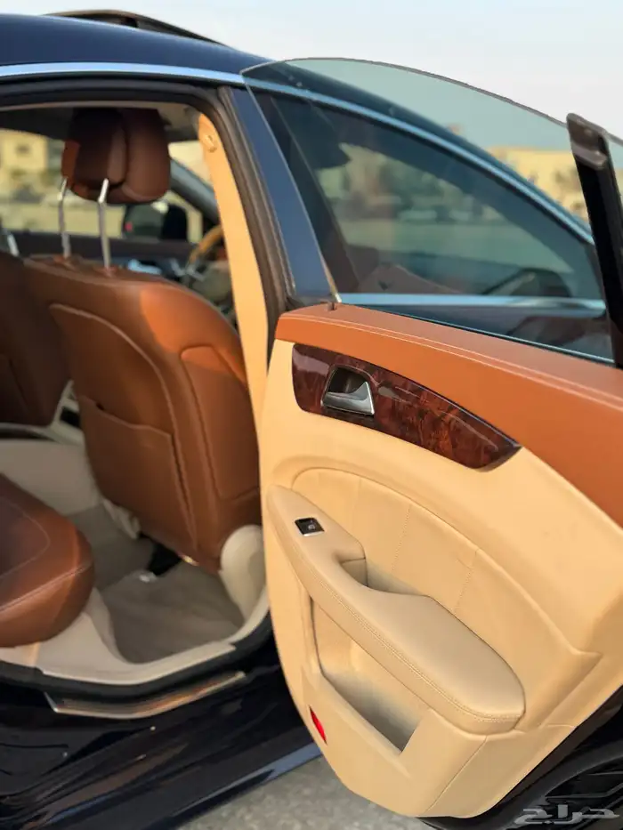 للبيع مرسيدس CLS 400 AMG مخزن 20