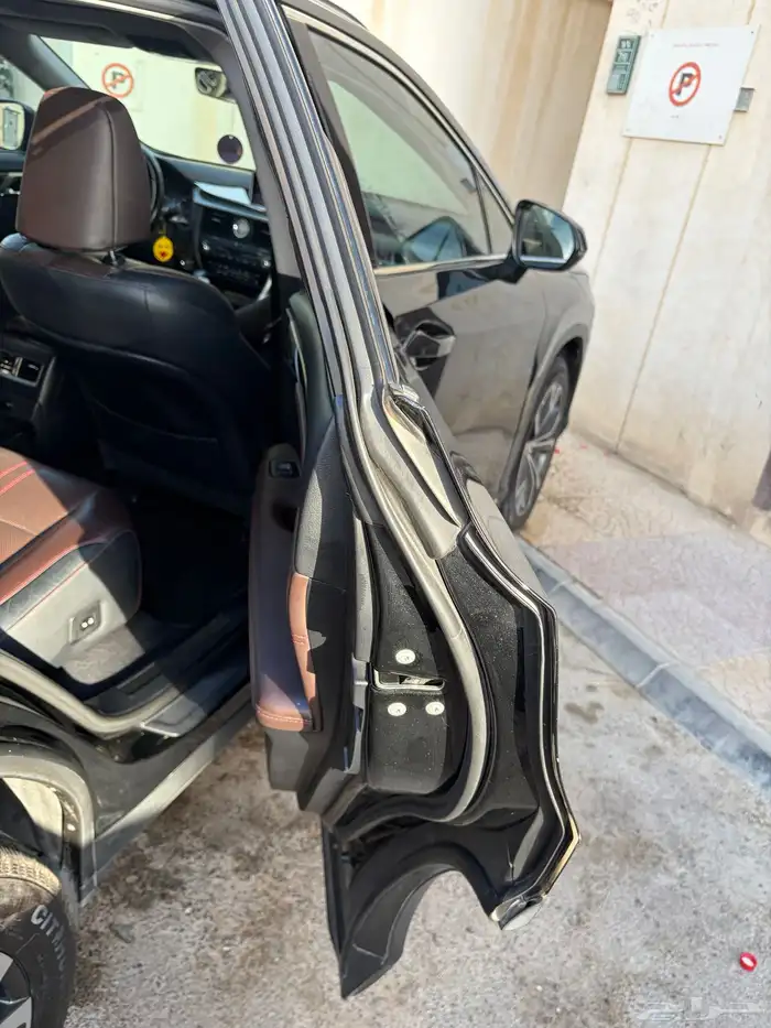 لكزس RX350 نظافة مطلقه ممشى قليل لون ملكي شد بلد 39