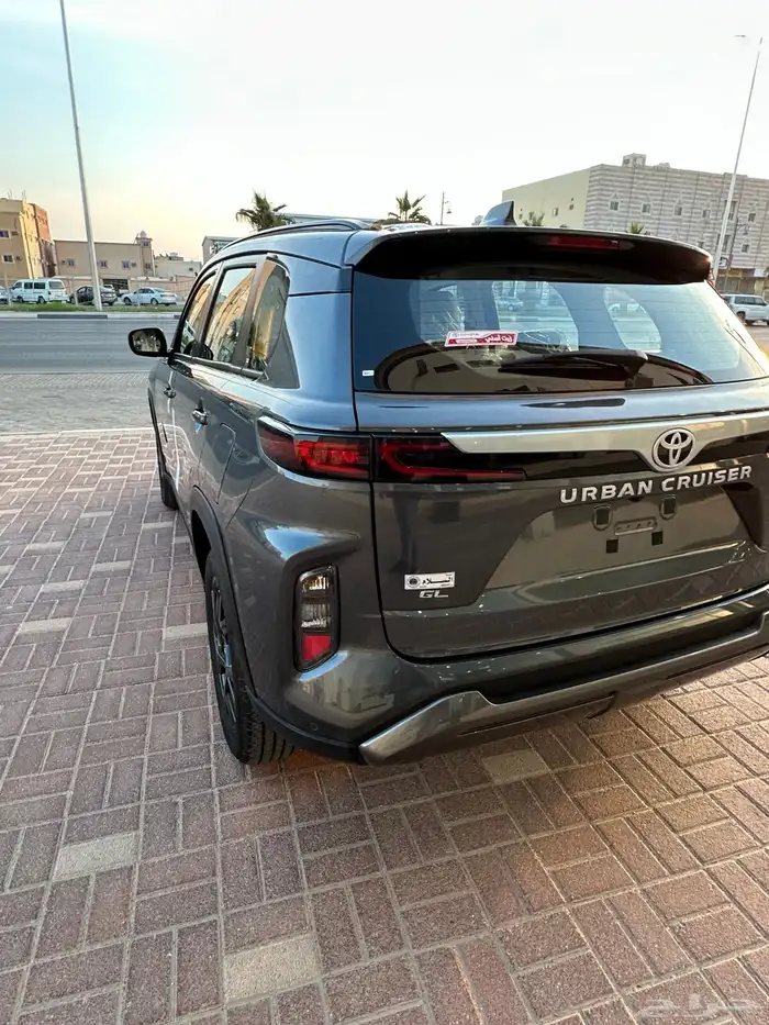 تويوتا أوربان كروس GL 14