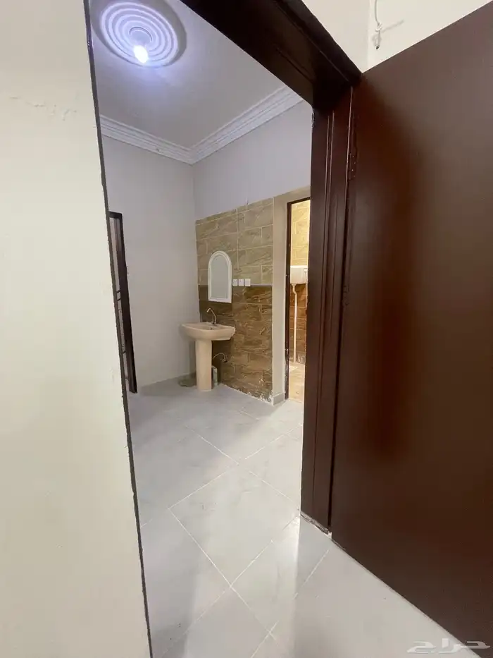 شقة للإيجار حي العسيلة ابو عريش 4