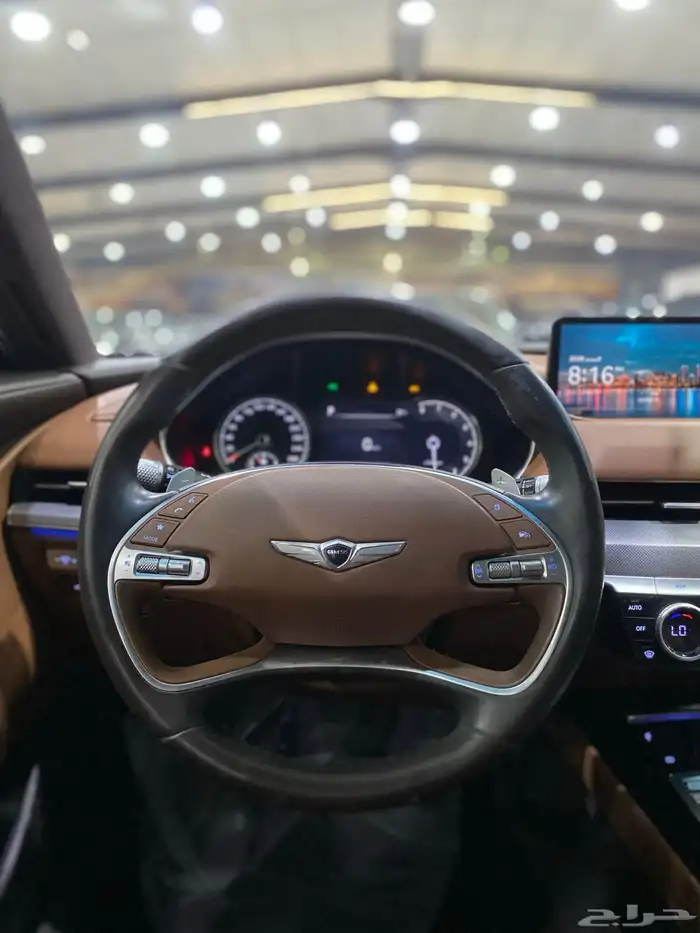 جنسس G80 نص فل 2022 13