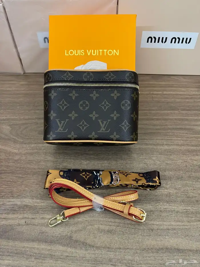 عرض جملة حقائب نسائية 23