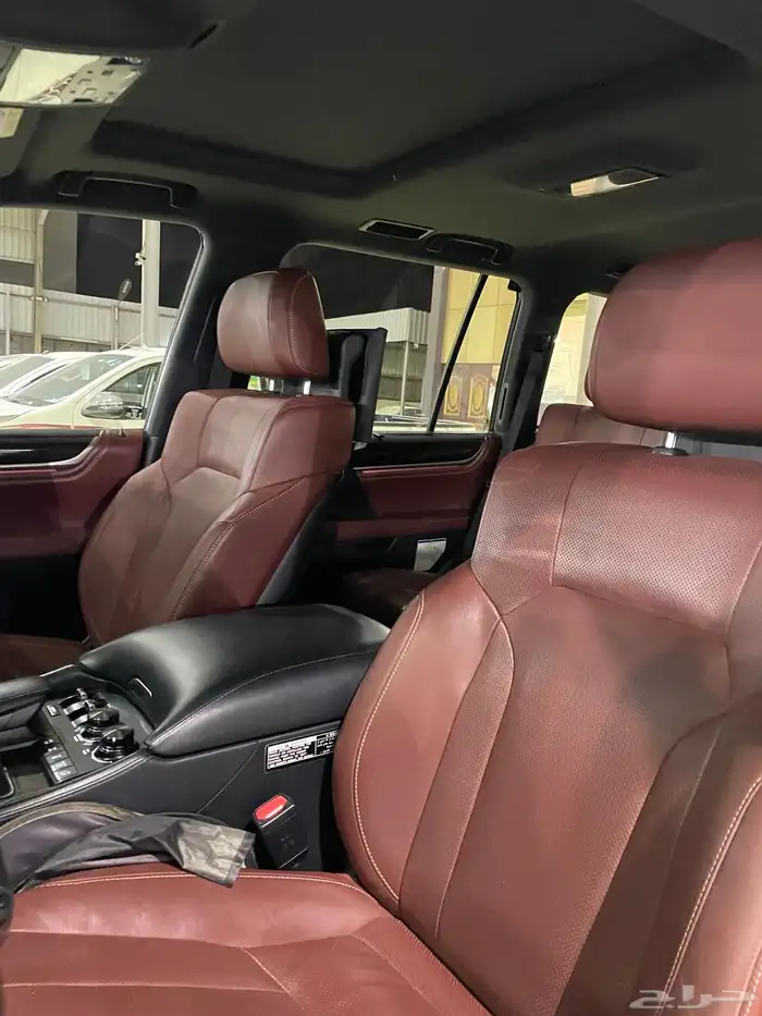 جيب لكزس LX570 سبورت 2019 15