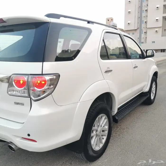 تويوتا فورتشنر 2013 فل V6. قير عادي دفلك 14