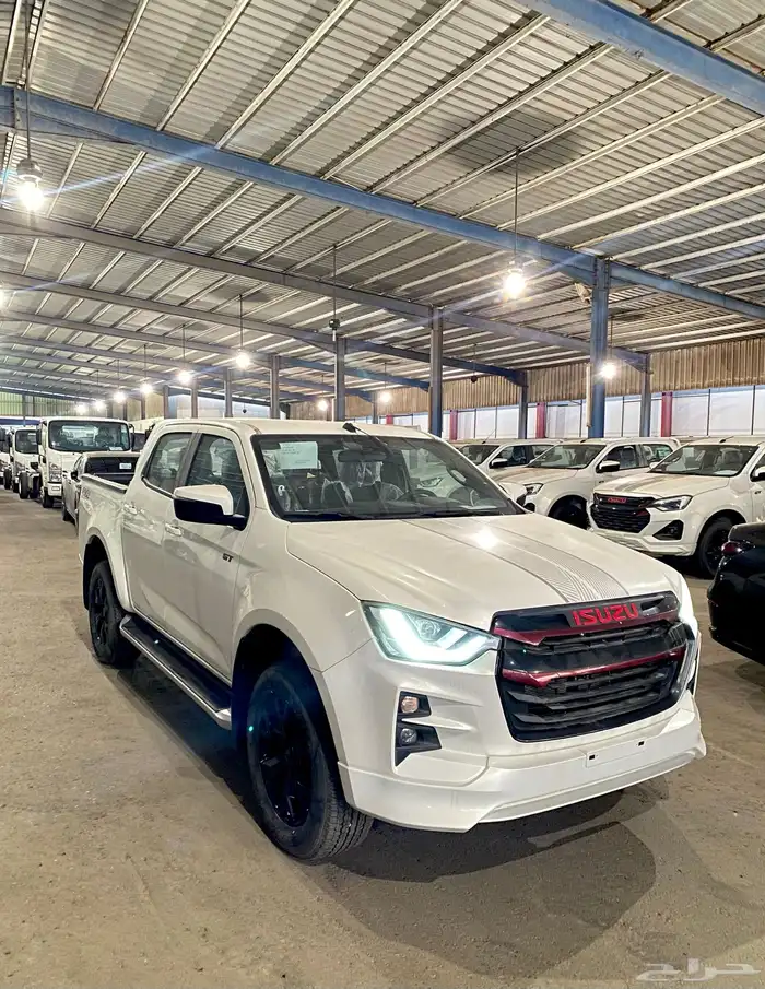 ايسوزو ديماكس غمارتين GT 2024 قير عادي 1