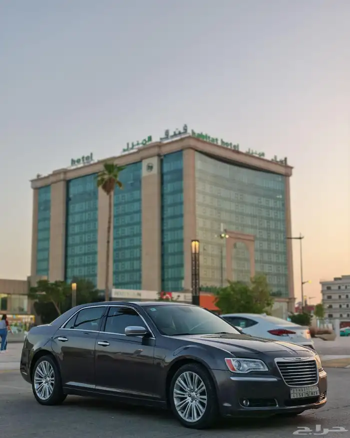 كرايزلر هيمي C300موديل 2014 2