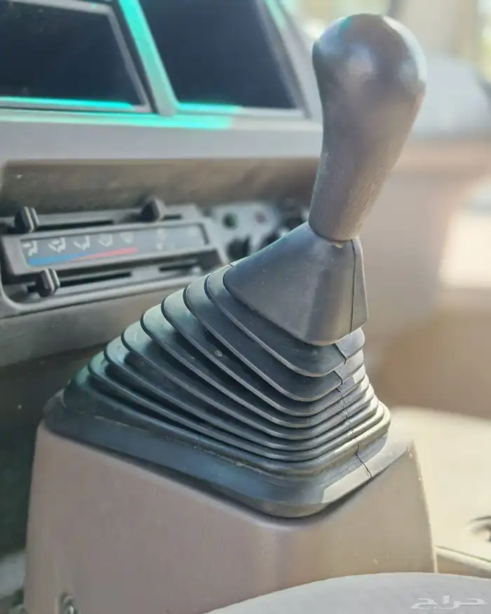 باص فوزو ميتسوبيشي ديزل 30 راكب 44