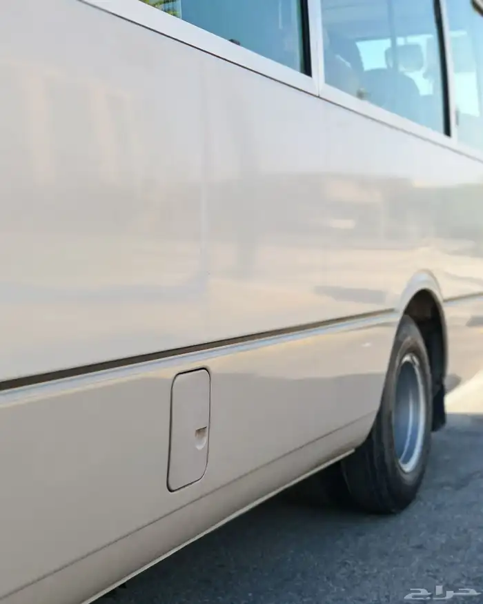 باص فوزو ميتسوبيشي ديزل 30 راكب 26