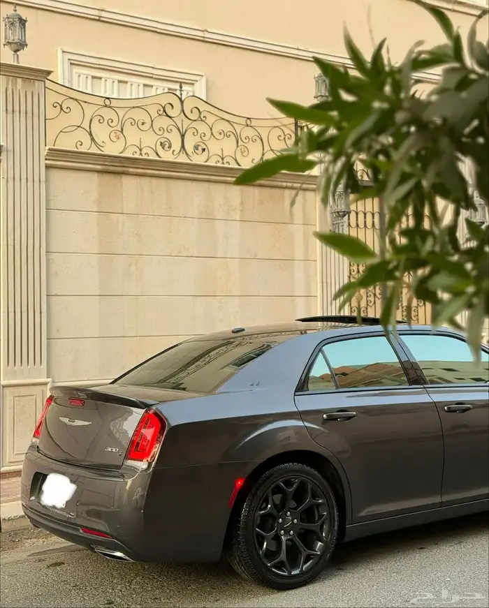 للبيع كرايزلر 2021 S 9