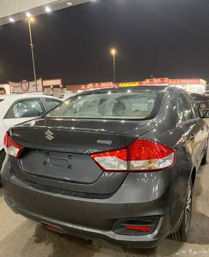 سوزوكي سياز الفئة الأولى 2025 GL 33