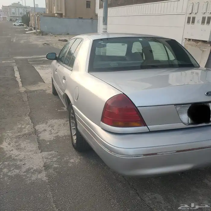 فورد فكتوريا 3