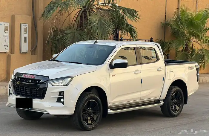 ايسوزو ديماكس 2023 GT 1