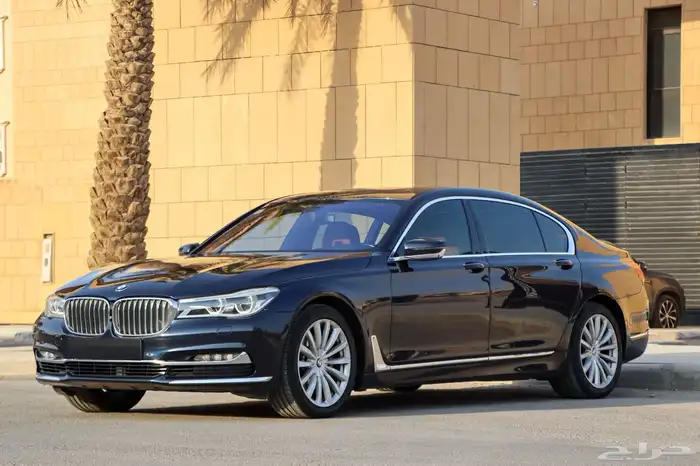 بي ام دبليو 740iL2016 1