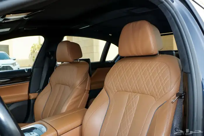 بي ام دبليو 740iL2016 14