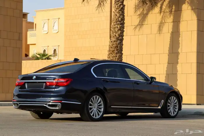 بي ام دبليو 740iL2016 3
