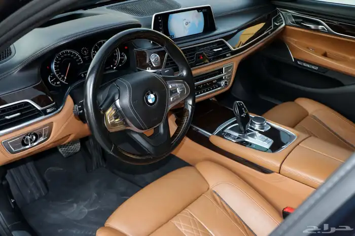 بي ام دبليو 740iL2016 9