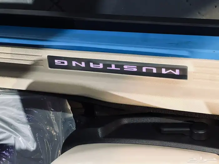 فورد موستنج 2010 V6 (عرض خاص ) 12