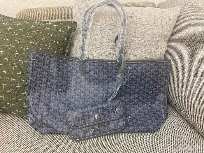 عرض جملة حقائب نسائية 33