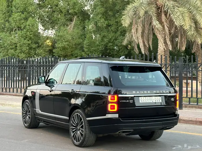 رنج روفر فوج(Autobiography) 2020 نظيف جدآ 8