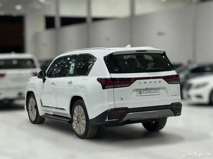 لكزس LX 600 BB جديد موديل 2025 سعودي 4