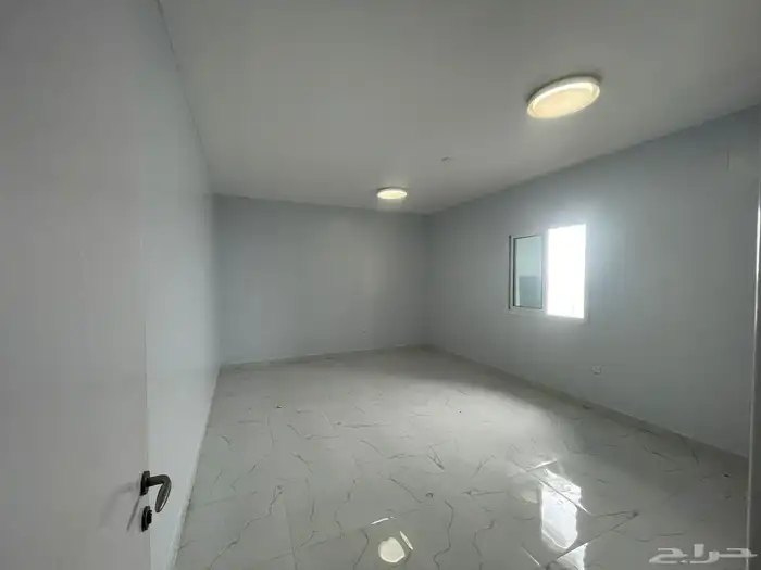 فيلا فاخرة للايجار بمدينة الورود بالطائف 4