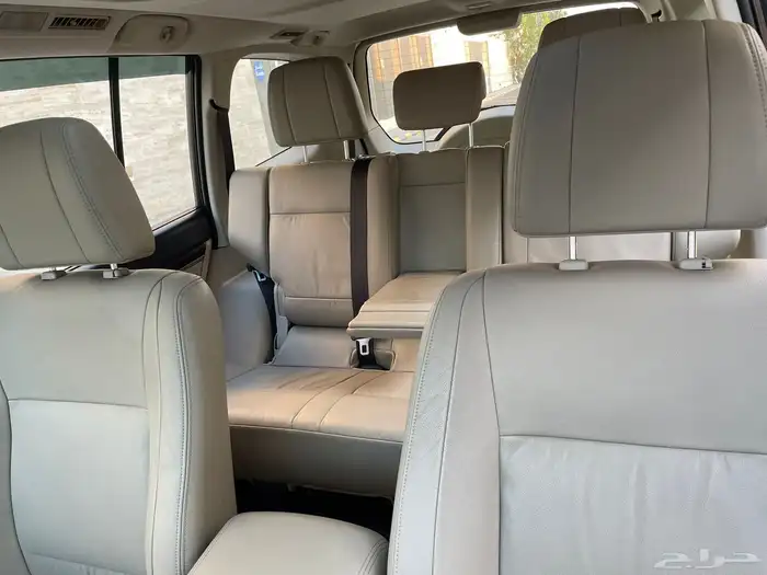 باجيرو فل كامل العلامة الذهبية مكينة 3800 عداد قليل 14