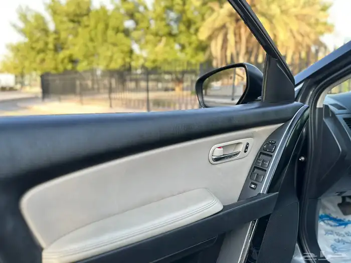 مازدا CX9 2016 (( بحالة ممتازة )) 53