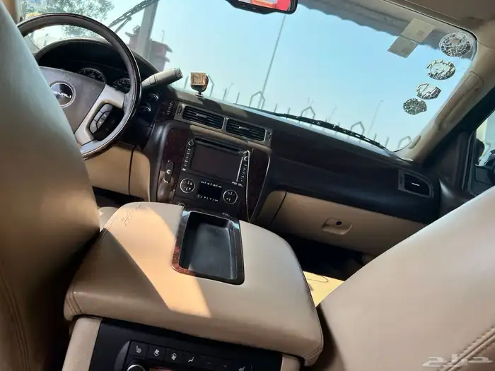 جي ام سي يوكن دينالي (2012) 10