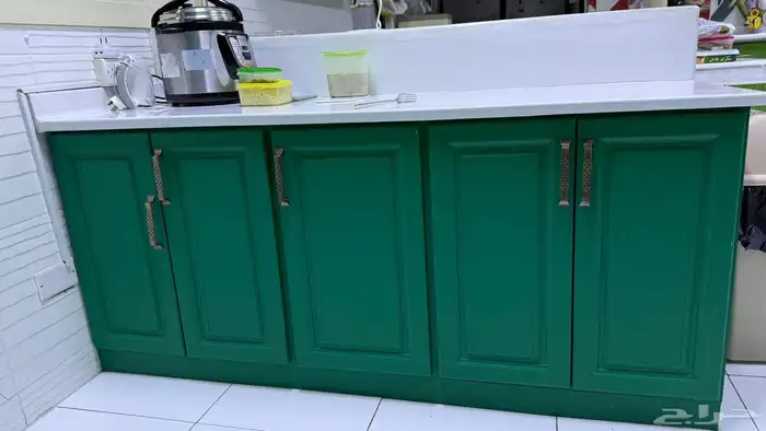 للبيع مطبخ المنيوم بحالة ممتازة 0