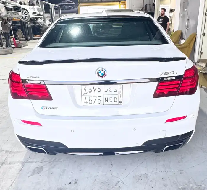 BMW 750 Kit M 2015 2