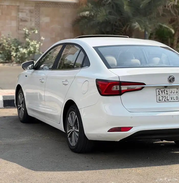 ام جي 5 فل كامل البيع 25000 الف MG 5 21