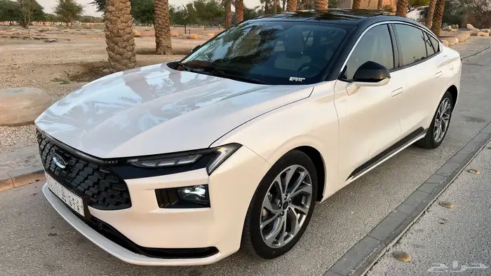 فورد تورس سعودي 2023 فل كامل ماشي قليل 6