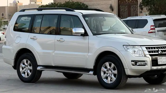 جيب باجيرو 2020 GLS - V6 3