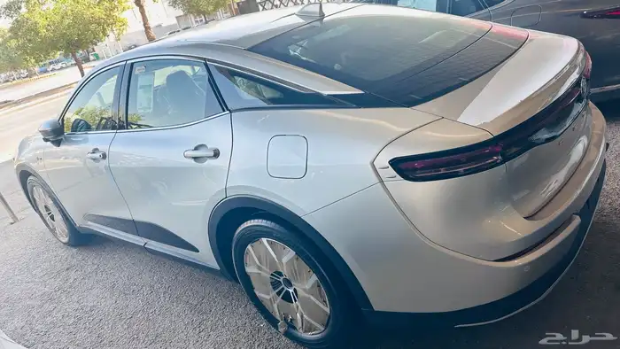 تويوتا كراون 2025 بريميوم للبيع كاش وأقساط 3