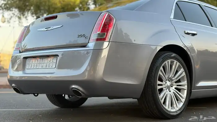 كرايسلر C300 2014 اكزاكتف ( ممشى قليل ) 15