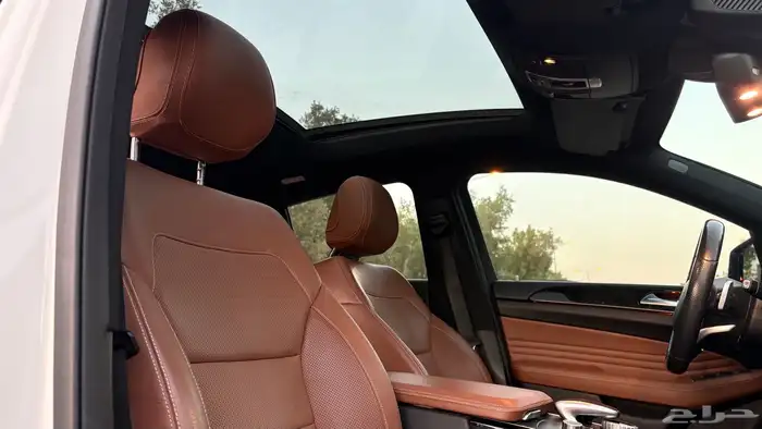 مرسيدس GLE43 2018 AMG ( منوة المستخدم ) 46