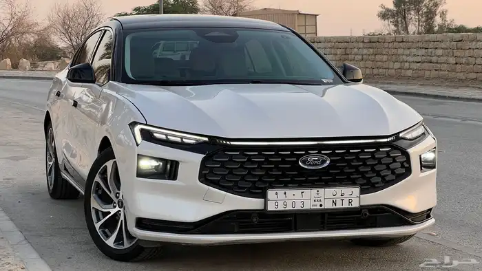 فورد تورس سعودي 2023 فل كامل ماشي قليل 3
