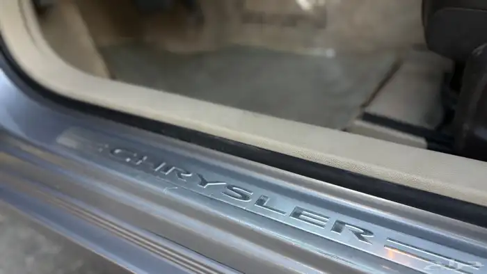 كرايسلر C300 2014 اكزاكتف ( ممشى قليل ) 21