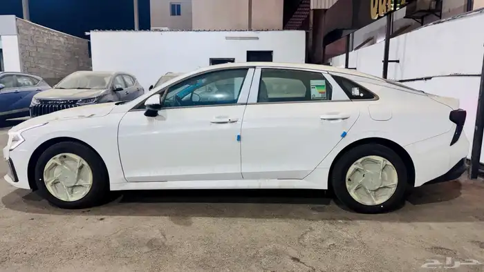 كيا K5 فل 2025 جديد للبيع 8